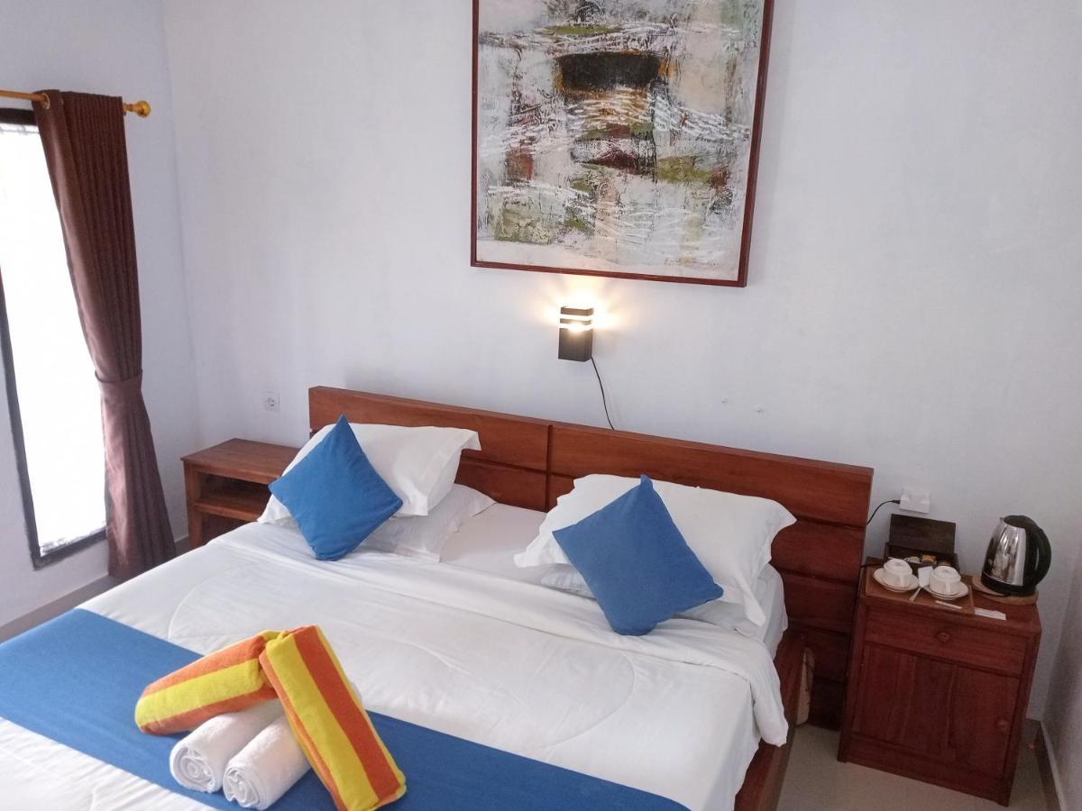 Japa Bungalow Sakti Buitenkant foto