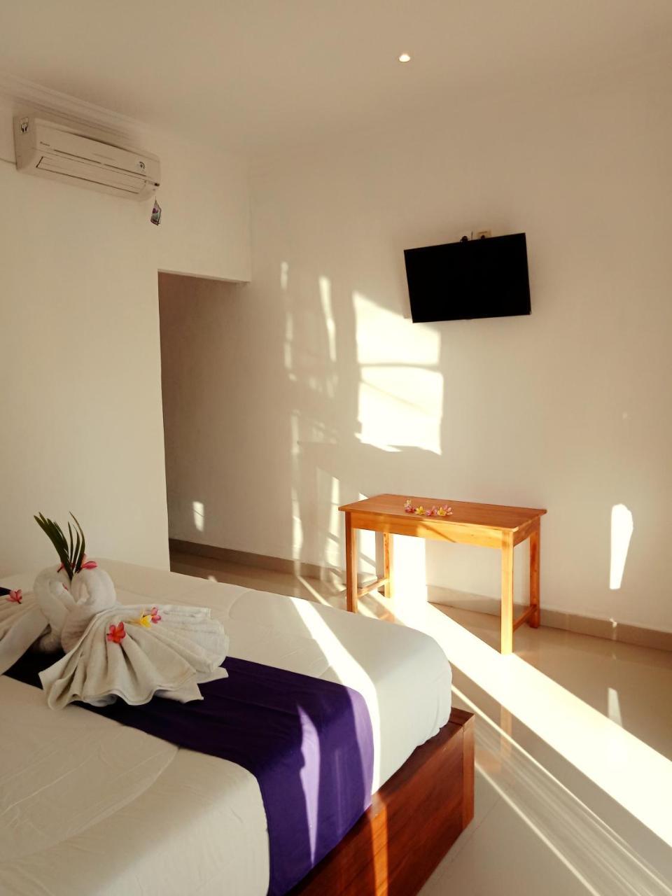 Japa Bungalow Sakti Buitenkant foto