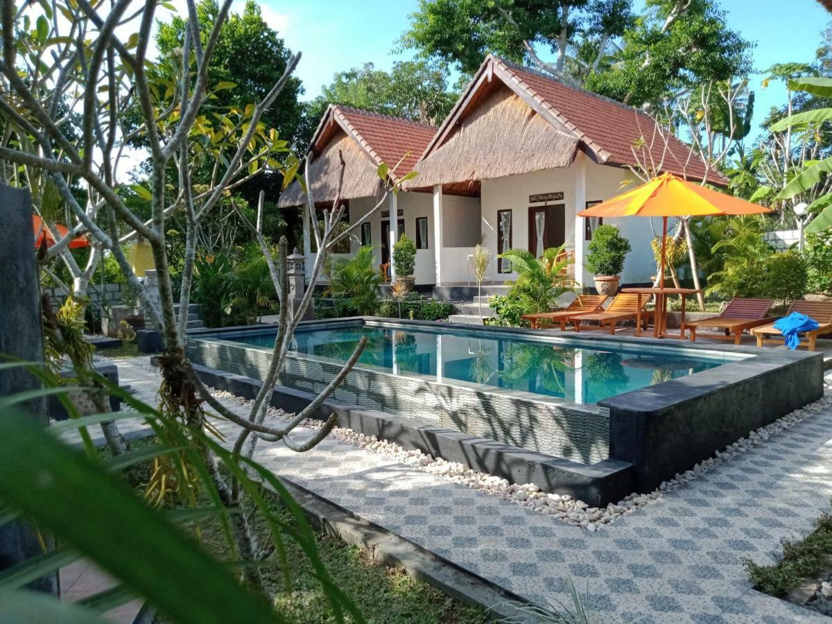 Japa Bungalow Sakti Buitenkant foto