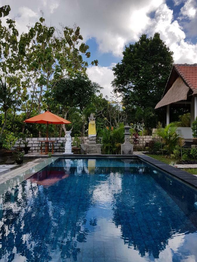 Japa Bungalow Sakti Buitenkant foto