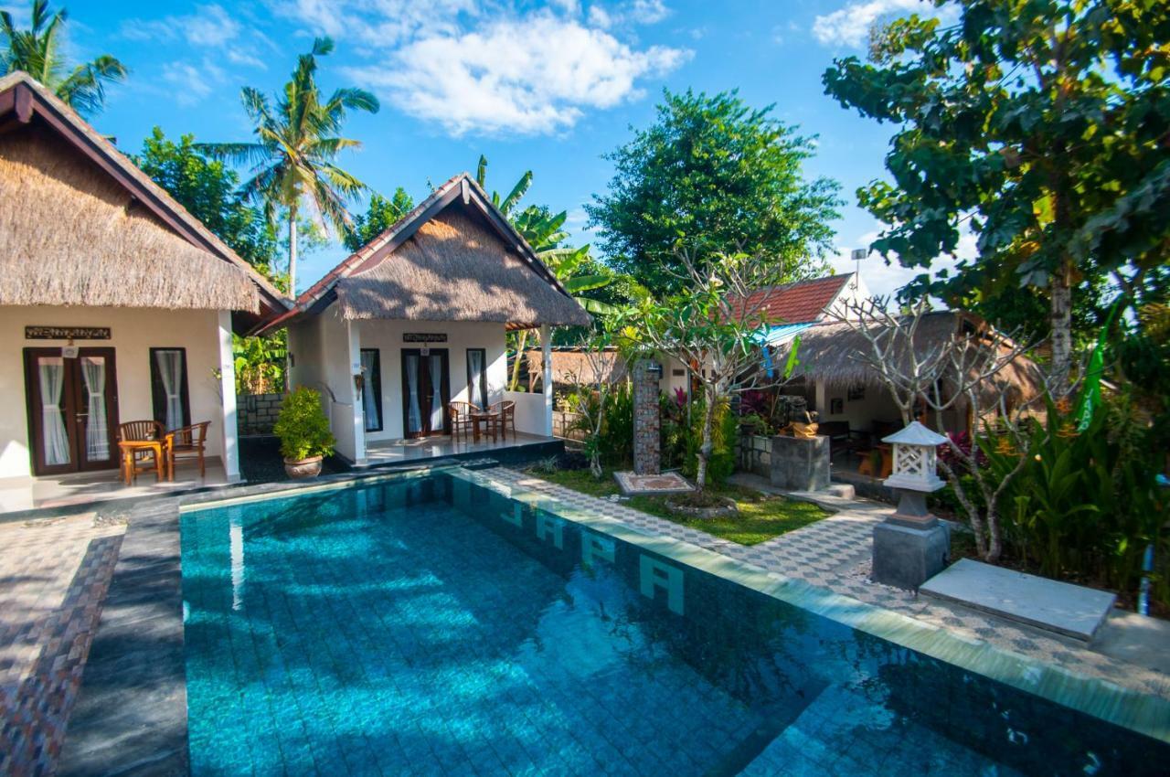 Japa Bungalow Sakti Buitenkant foto