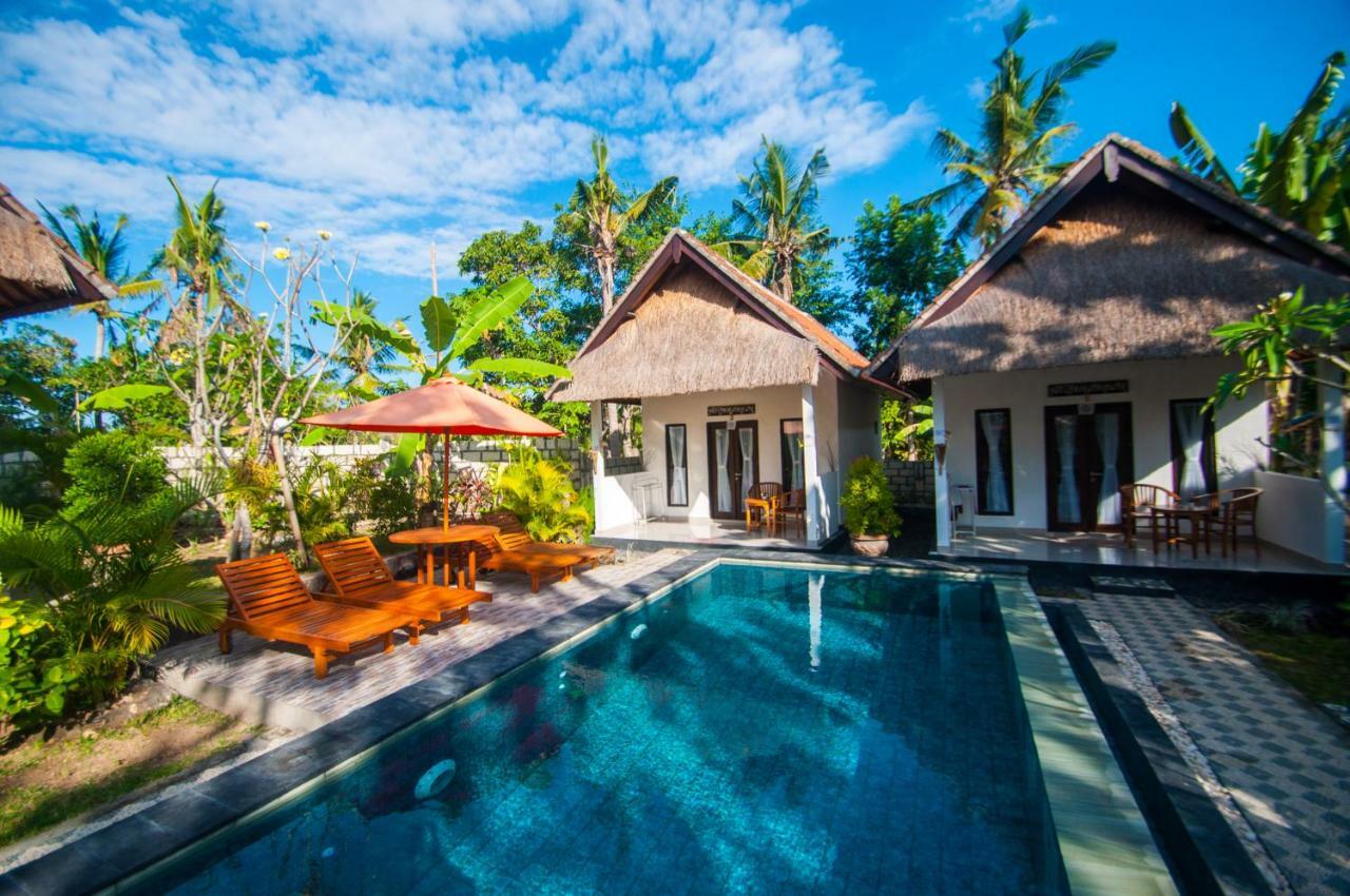 Japa Bungalow Sakti Buitenkant foto