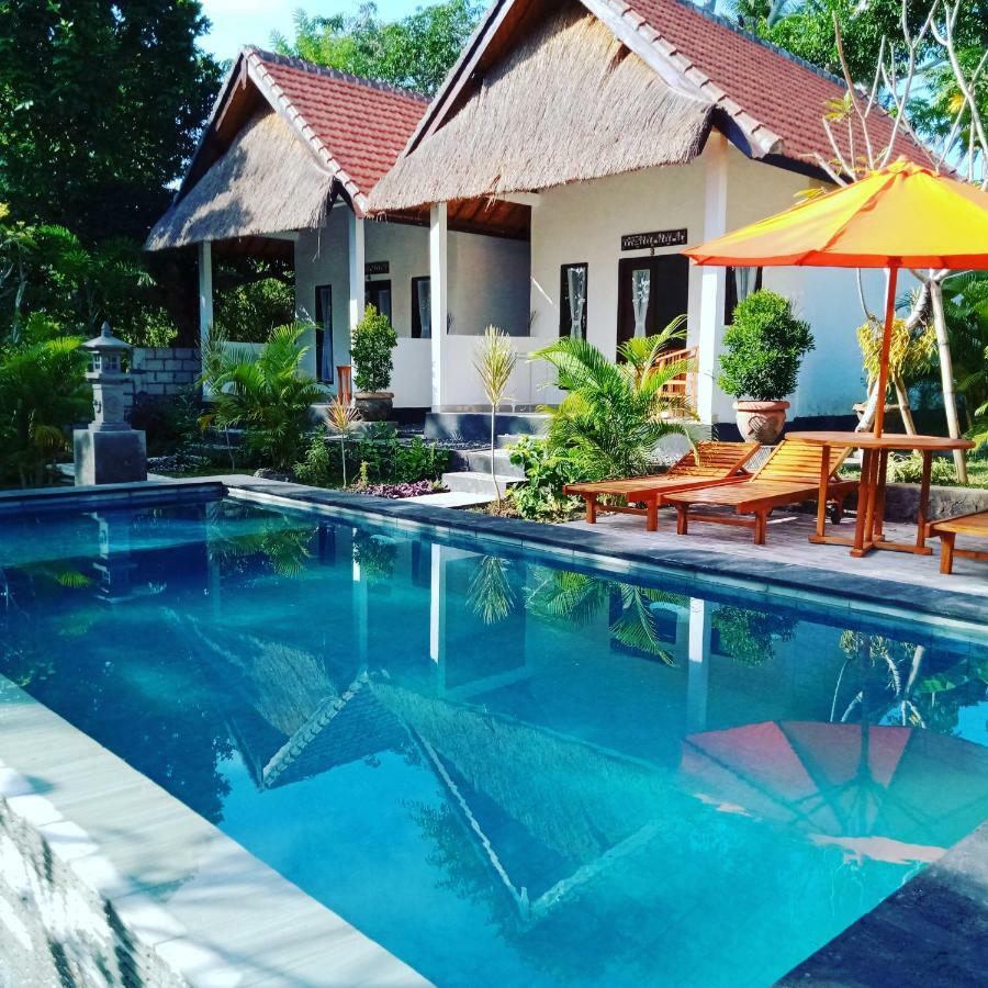 Japa Bungalow Sakti Buitenkant foto